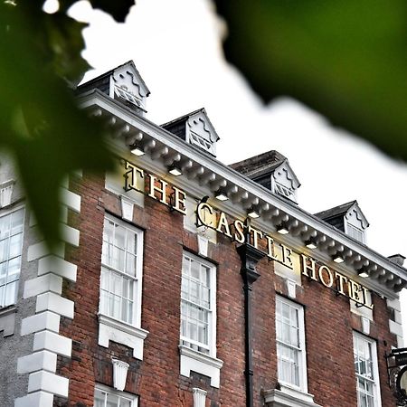 The Castle Hotel Wetherspoon Ruthin Dış mekan fotoğraf