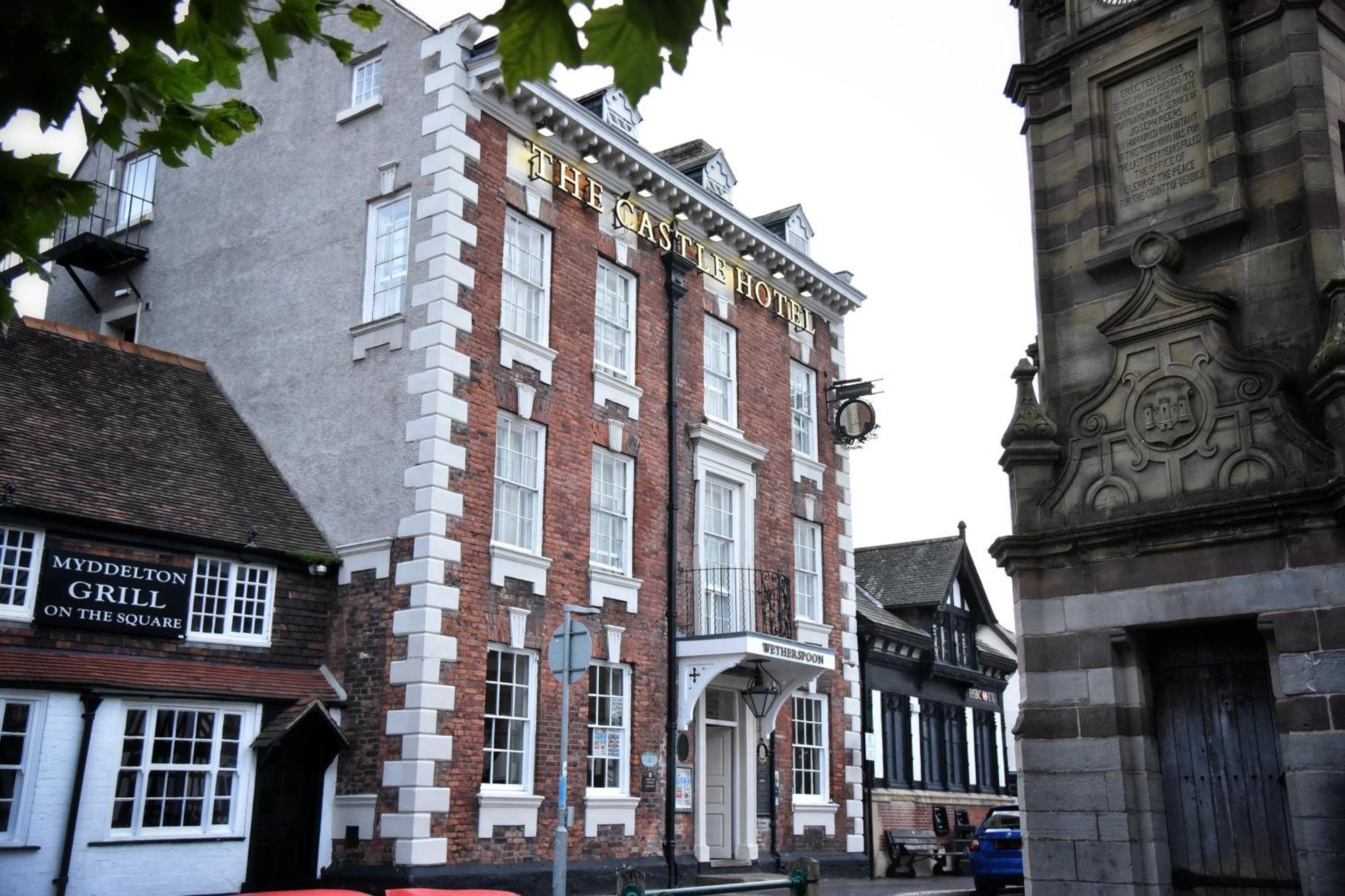 The Castle Hotel Wetherspoon Ruthin Dış mekan fotoğraf